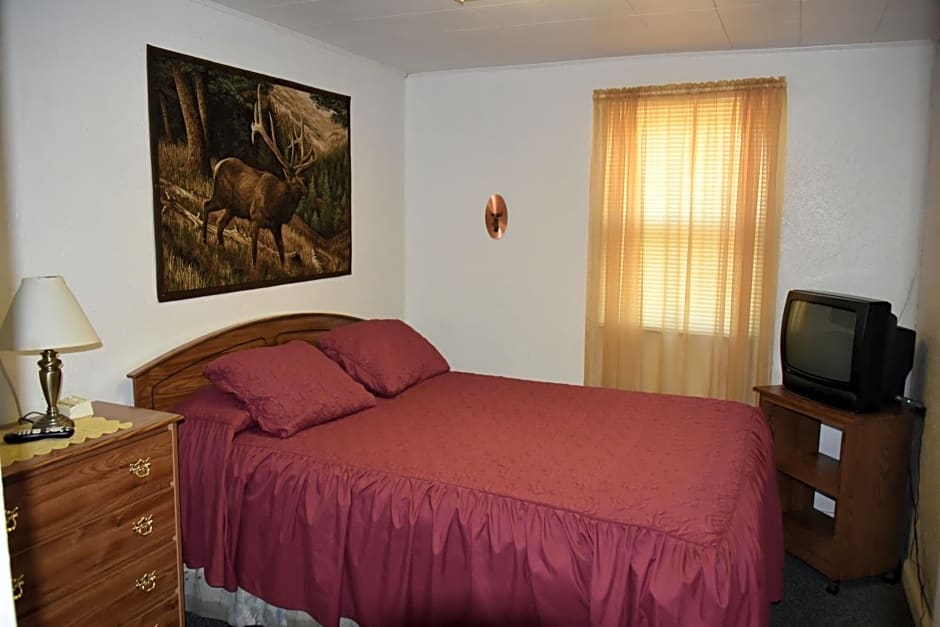 Royals Inn Motel