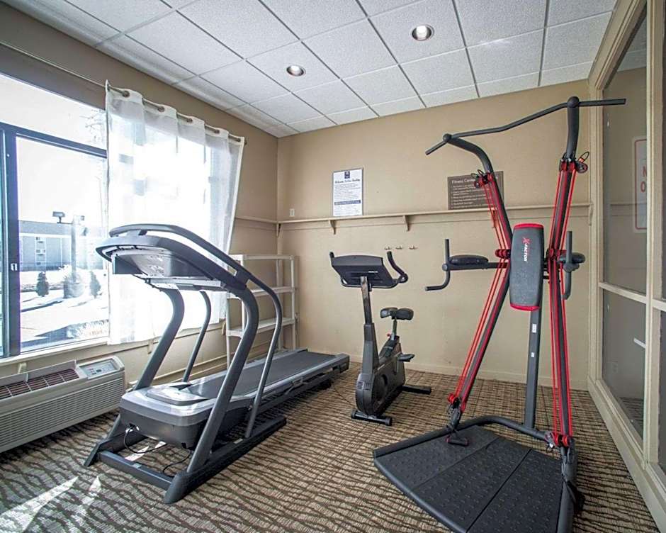 Comfort Inn & Suites St. Louis-Hazelwood
