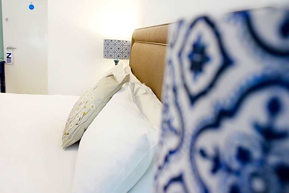 Guestling Hall Hotel