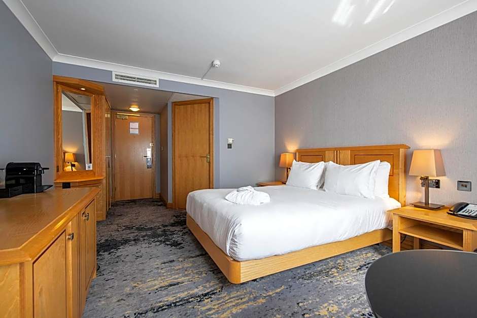 DoubleTree by Hilton Swindon