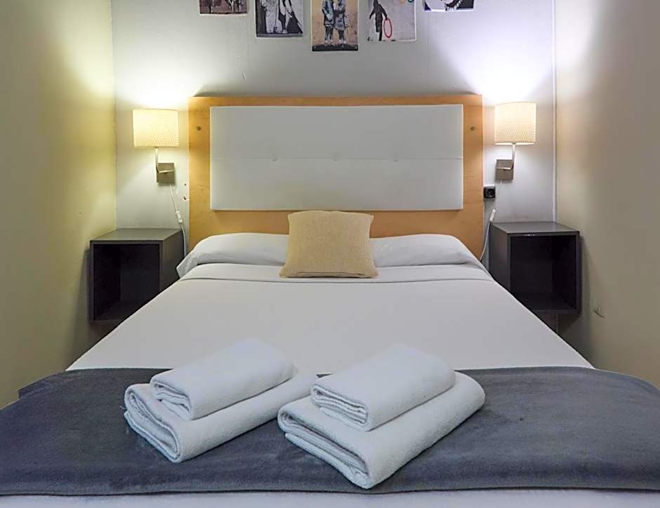 Wow Hostel Barcelona