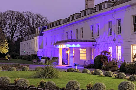 Avisford Park Hotel
