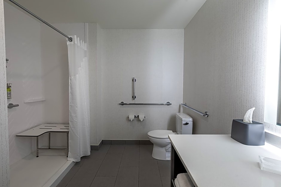 Holiday Inn Greenville - Woodruff Road By IHG