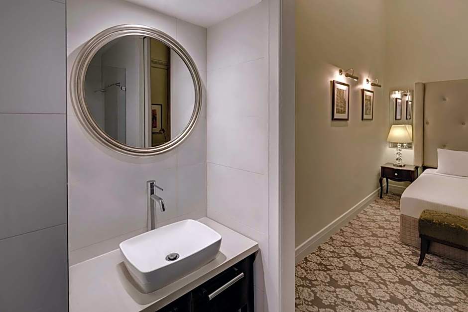 Rendezvous Hotel Melbourne