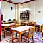 Amon Hotel