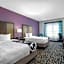 La Quinta Inn & Suites by Wyndham Hopkinsville