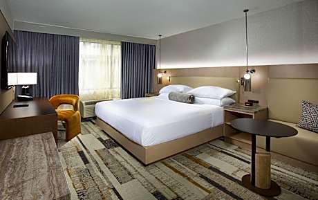 The Paramount Hotel