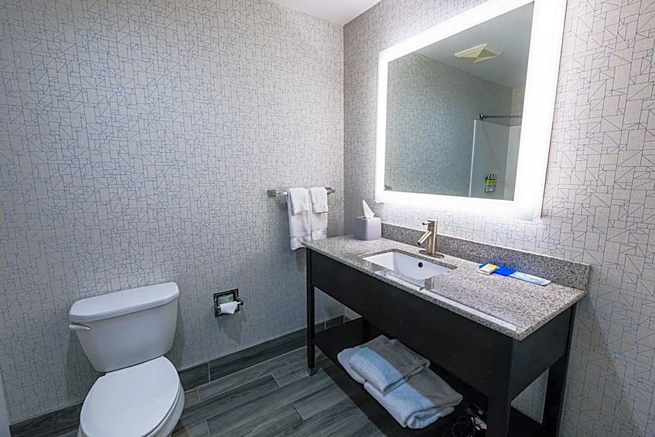 Holiday Inn Express Hotel & Suites Hamburg By IHG