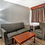 Red Roof Inn & Suites Sulphur Springs
