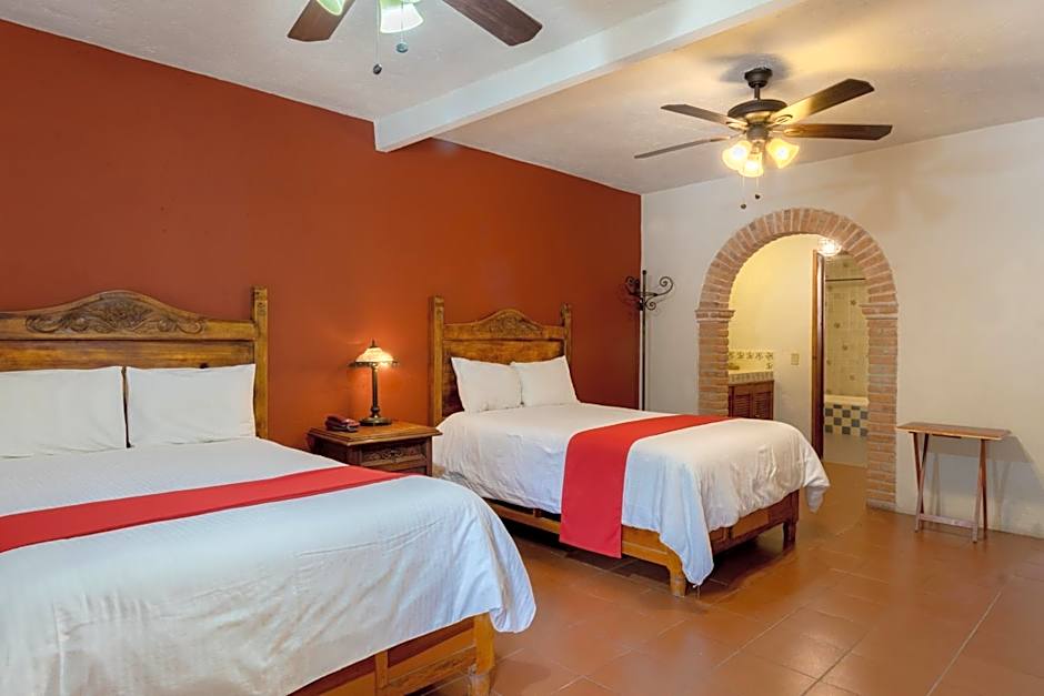 Atotonilco Hotel & Club