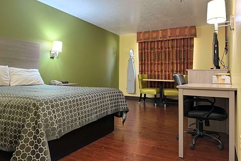 Rodeway Inn