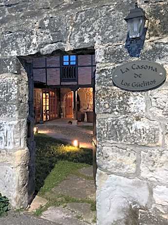 Posada La Casona de Los Guelitos
