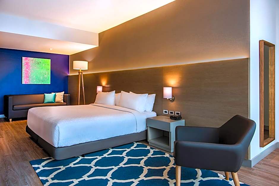 Hotel Holiday Inn Express Bogota By IHG