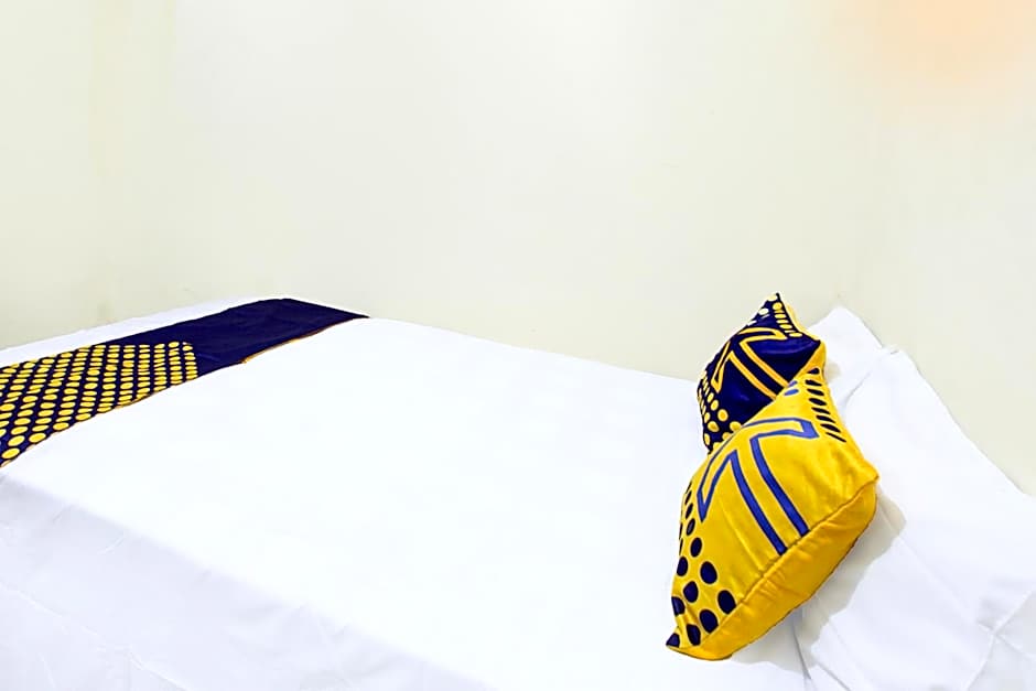 OYO Life 93284 Kos Cendana Raya