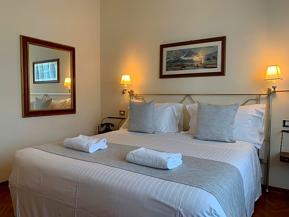Hotel David