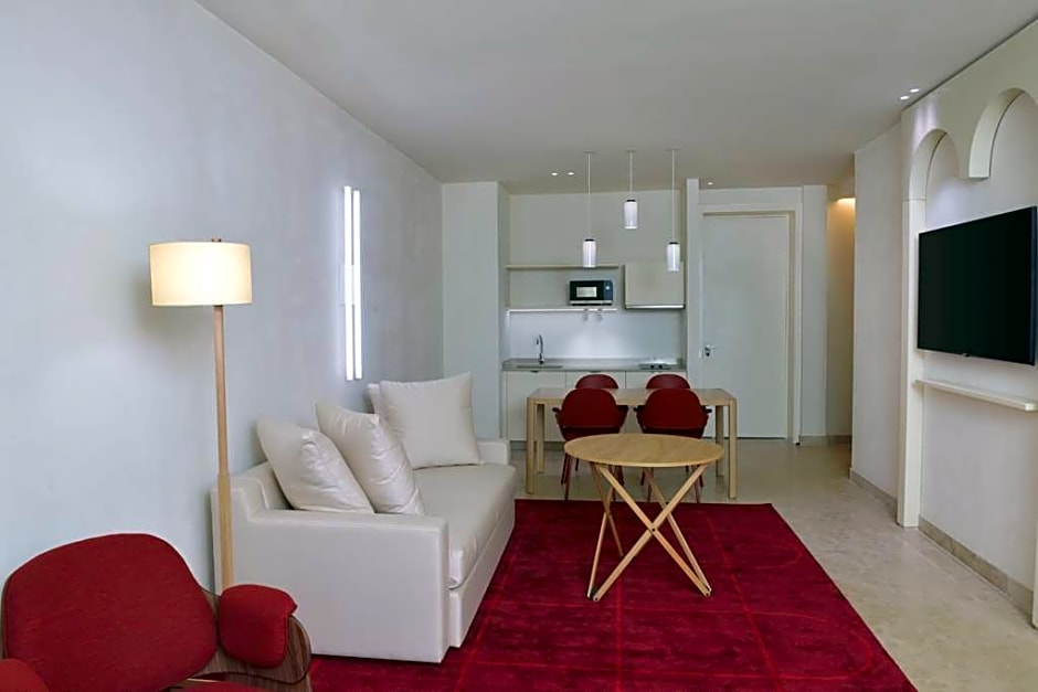 DoubleTree by Hilton Ben Guerir Hotel & Residences