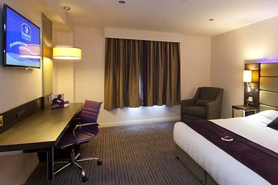 Premier Inn Dover Central (Eastern Ferry Terminal) Hotel