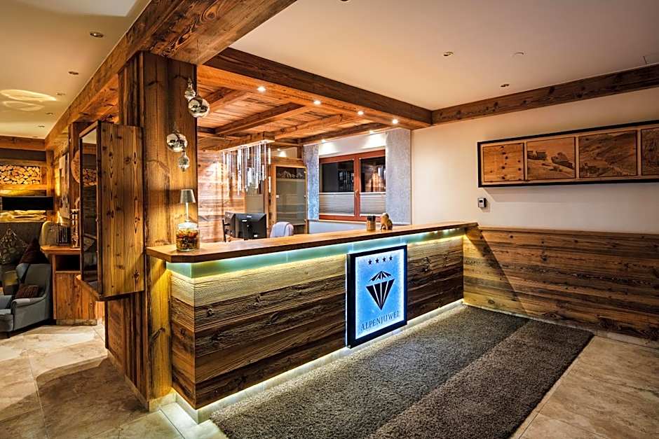 Hotel Garni Alpenjuwel