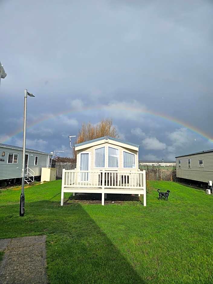 WillowWay168, Tranquility Family Home