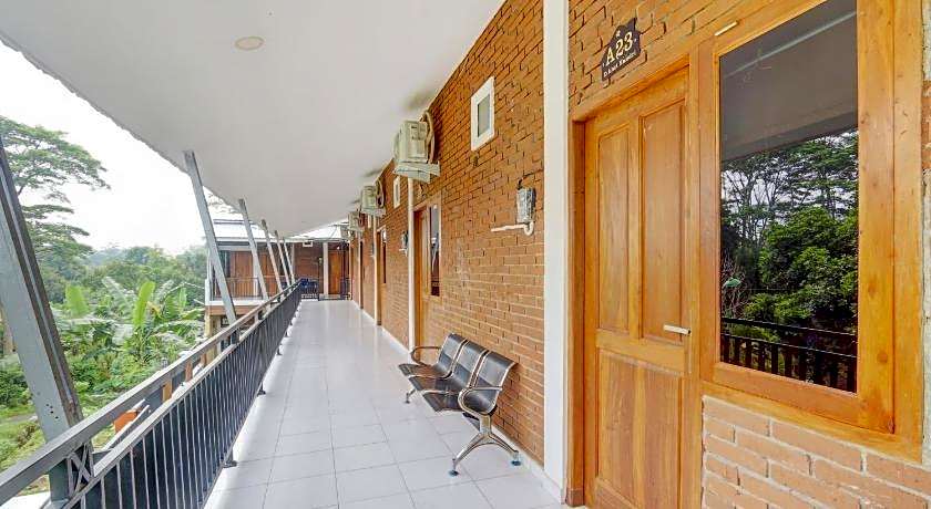 Hotel O D Kost In Kandri Semarang