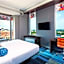 Aloft Boston Seaport District