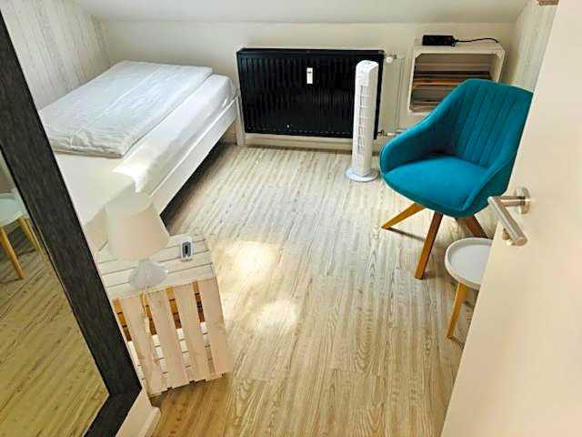 mybrand boardinghouse Volksdorf Self Check-in -free parking