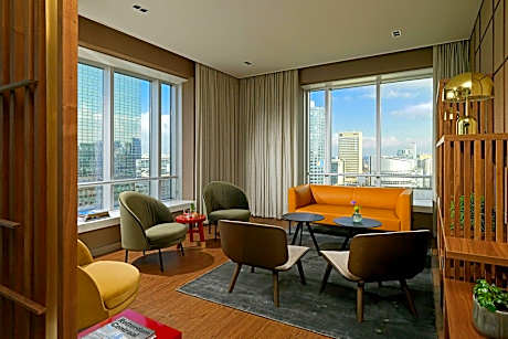 Presidential Suite, M Club lounge access, 1 Bedroom Presidential Suite, 1 King