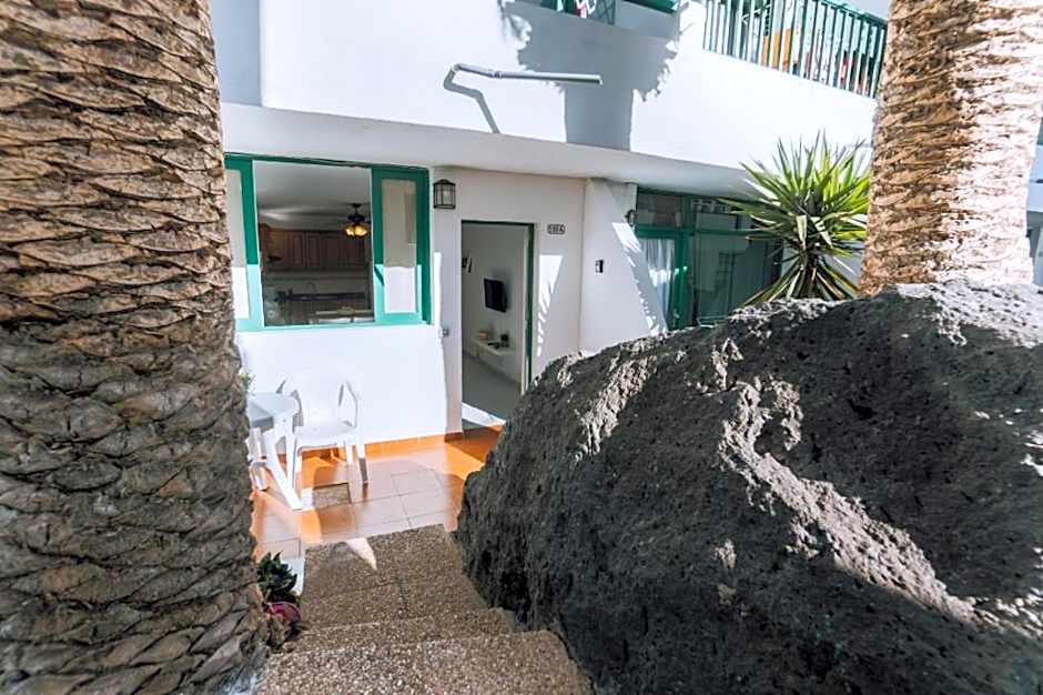 Central location in a great complex with 300mbps internet