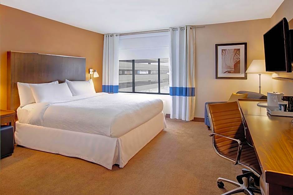 Four Points by Sheraton Peoria