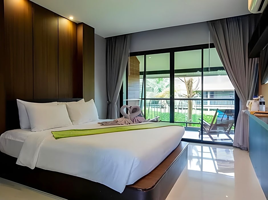 Photo 1 of 10 of Deluxe 1 Double Bed, Balcony
