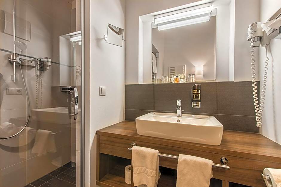 Hotel Stoeres - Active wellbeing