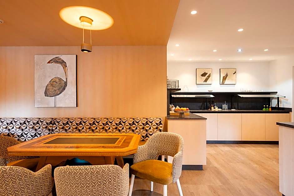 Aparthotel Saladina