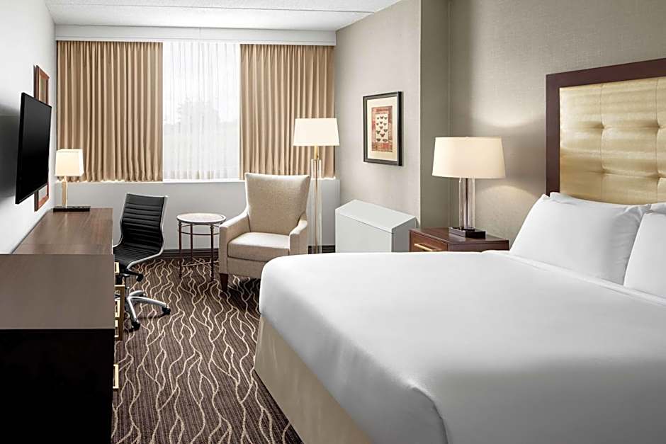 Hilton Kansas City Airport