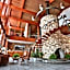 Inn Of The Hills Hotel And Conference Center