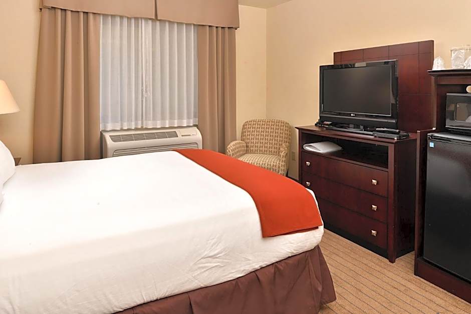 Holiday Inn Express Portland South - Lake Oswego By IHG