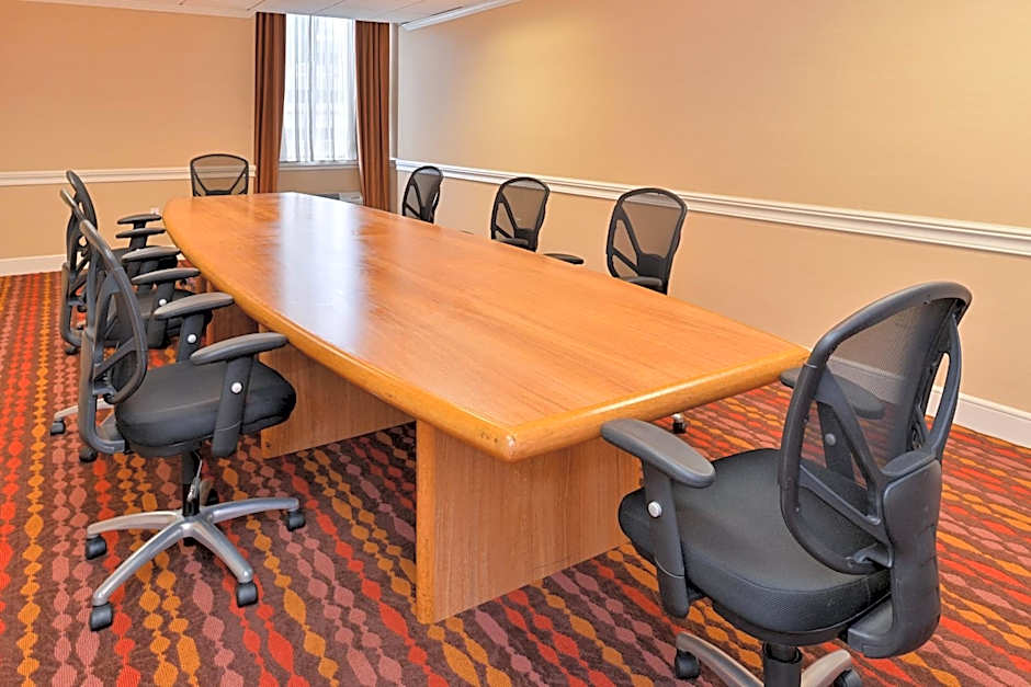 Holiday Inn New London By IHG