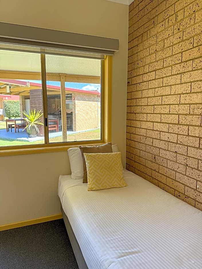 Yamba Motor Inn