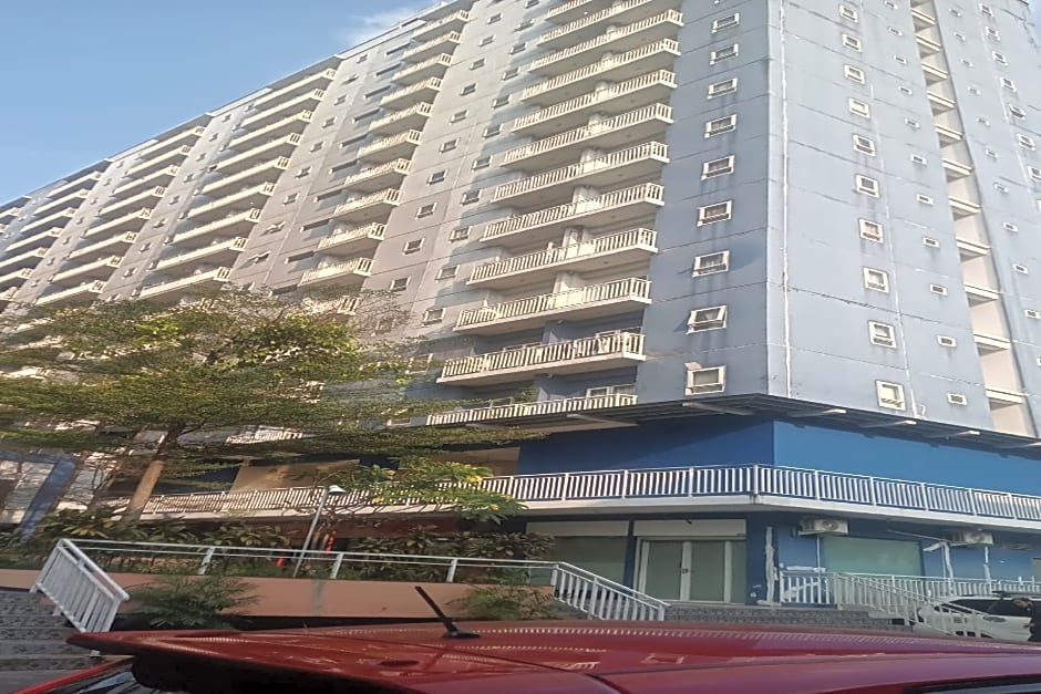 Queen Room 2 @ Grand Center Point Apartment