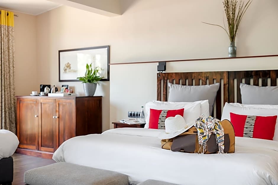 Casterbridge Hollow Boutique Hotel