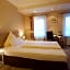 Hotel Am Schloss Biebrich