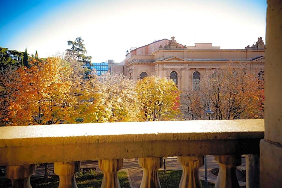 Bergamo Inn 43