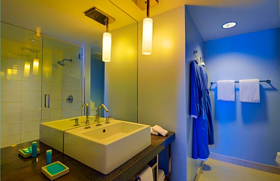 Tower 23 Hotel
