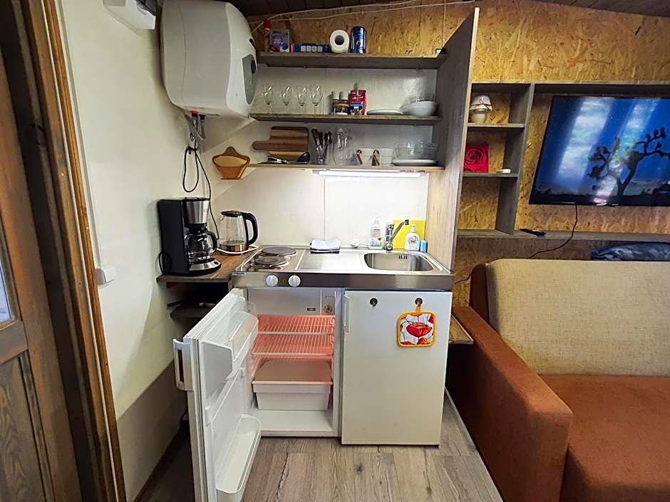 Skaisto saulrietu namiņš