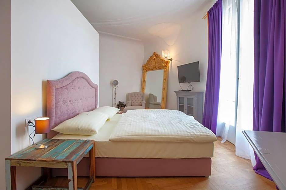 Hotel Pension Museum