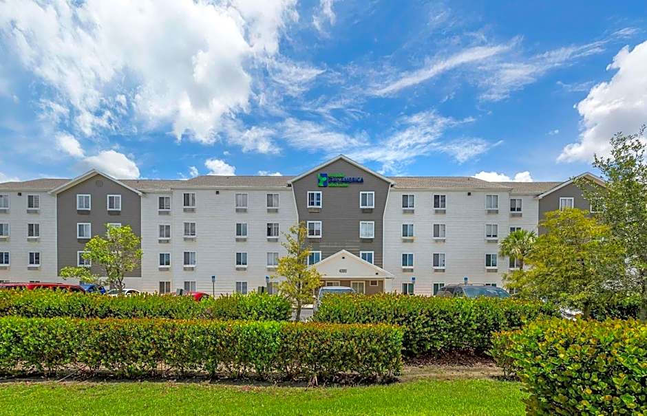 Extended Stay America Select Suites - Fort Myers