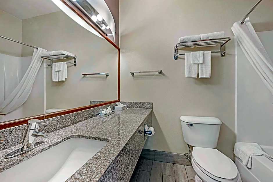 Quality Suites