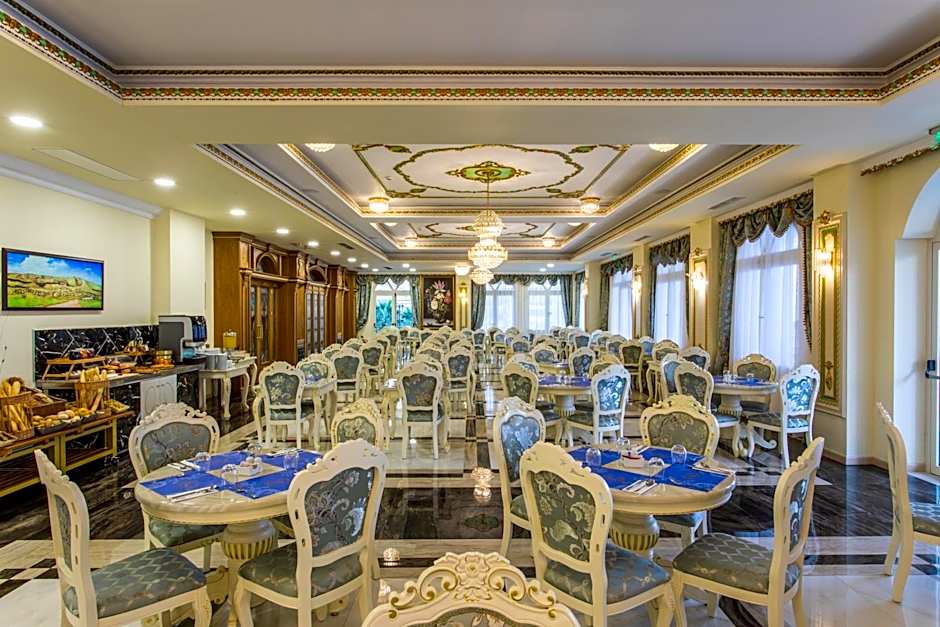 Wellness Santa Hotel - adults plus12