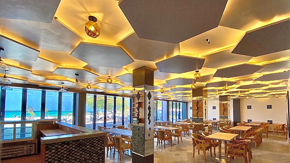 Kaani Palm Beach at Maafushi