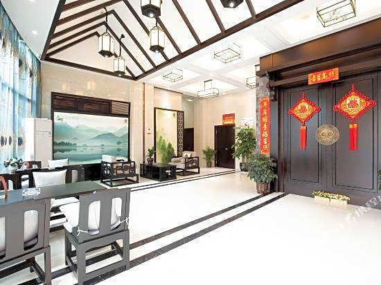 Starway Hotel (Ningbo University)