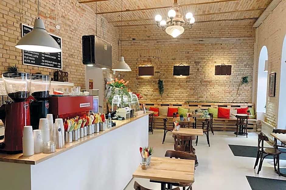Chill 'N' Joy Boutique suites